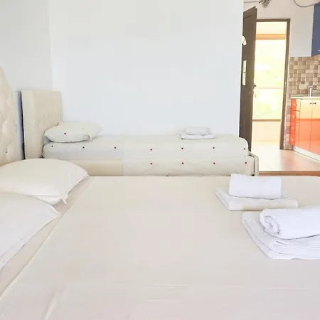 Apartment Azure Dhermi